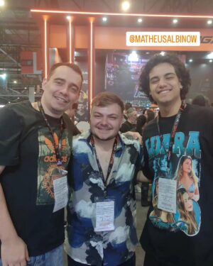 Konstantino Atanassopolus Instagram - ESSA SEMANA INCRÍVEL, QUE TIVE DE BGS E MUITO MAIS!!!
MAIS UMA @brasilgameshow 2023 VAI E AGUARDANDO BGS24 VAMO QUE VAMO!!!!!