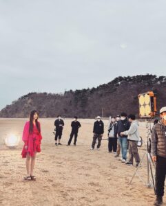 Koo Hye-sun Instagram - 쿠감독과 쿠배우. 트라이cf 현장.