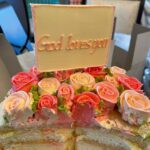 Kris Aquino Instagram - These cakes and the heartwarming note arrived yesterday... as i’ve always said, what you see are just glimpses of my life... marami akong trials nung first 2 weeks of March BUT i endured and managed to take care of the people who matter to me. Yung pinagdaanan ni ate @milesocampo that is her story to share with all of you, when she is ready. What i can say is that she is the bridge that brought the Mortiz couple & me together because we love her, and i’m sure kayo rin- handa to do all you can during this time na pandemic para tulungan ang mga taong we consider FAMILY. Honestly, care bears na ko sa opinions nung hindi kami personal na kilala- but i am 100% sure, the people who have close, regular interaction with kuya josh (still LOVING & 100% decided he’s staying in Alto in Tarlac FOREVER), bimb, and me LOVE us because we are REAL. And we love them even more. Because as i said “actions speak so much louder than mere words.”