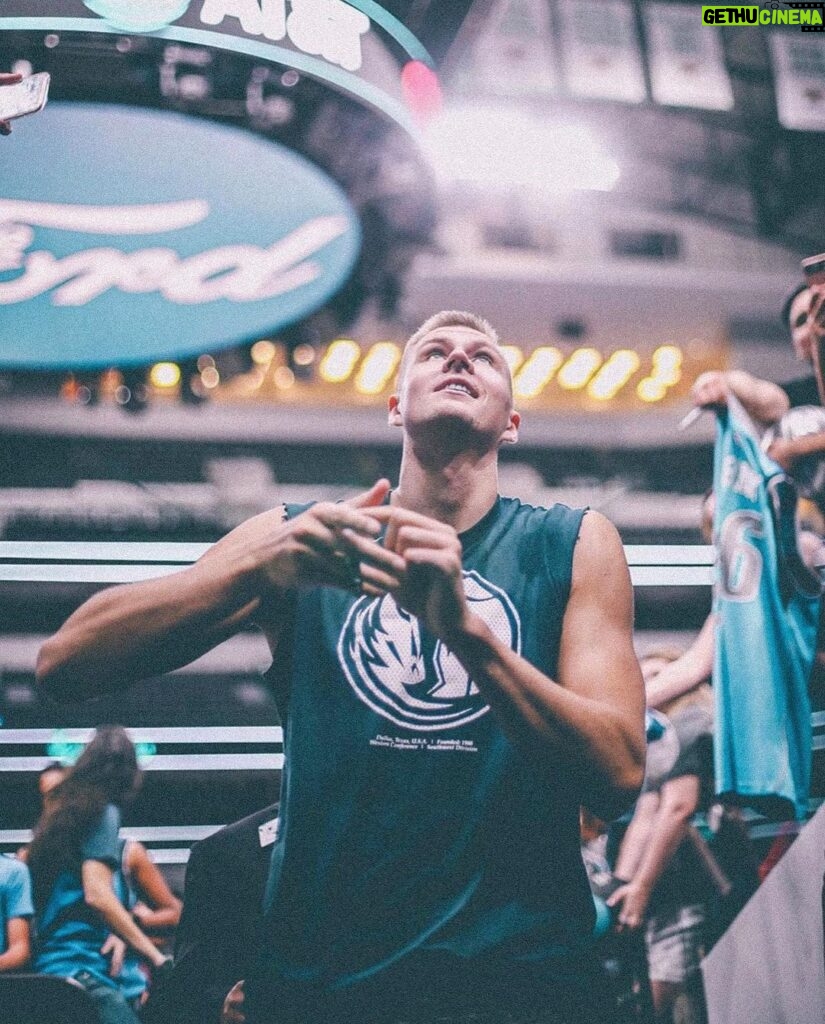 Kristaps Porziņģis Instagram - Since day 1 the fans and the city of Dallas welcomed me with open arms and I will always be grateful for that. To my teammates, coaches, organization and the city THANK YOU! I wish you all continued success 💙 Dallas, Texas