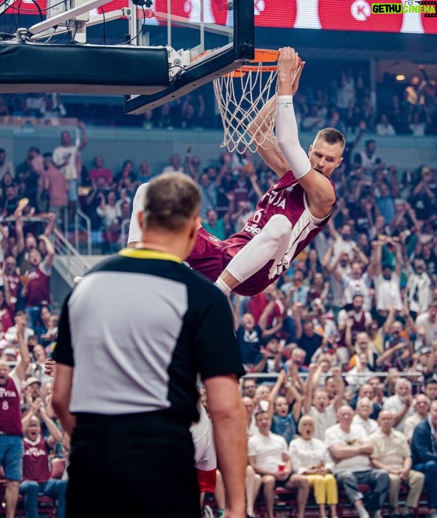 Kristaps Porziņģis Instagram - uj tas bija kaut kas īpašs paldies visiem 🇱🇻 Riga, Latvia