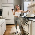 Kristin Cavallari Instagram – Home, leggings, no makeup, kids running around, red wine and cooking = happiness Franklin, Tennessee