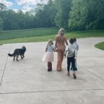 Kristin Cavallari Instagram - 3 generations of the ladies. I learned how to be a mom from my mama and for that I am very grateful. Don’t know what I would do without her. Happy Mother’s Day to all the amazing moms out there 💕