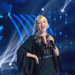 Kristina Orbakayte Instagram - «Ну-ка, все вместе!» - уникальное по зрелищности и эмоциональному напряжению программа⚡️ До встречи в эту пятницу, в 21:30 на @tvrussia