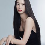 Krystal Jung Instagram - ❤️🖤 @tsubaki.kr #츠바키 💆🏻‍♀️