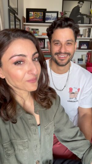 Kunal Khemu Instagram - Hi Guys!!!! Sometime it’s tough to get me to do serious stuff.. but @sakpataudi can try..
Some bts from the video we put out 2 days ago about our third book in the Inni and bobo series.. 
#shananigans #couplegoals #funnyvideos #like #share #subscribe
