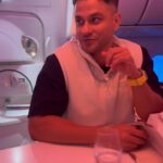 Kunal Khemu Instagram - Street food just got upgraded to Air Food Hell yeah!!! 🕺