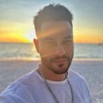 Kunal Khemu Instagram - 🌅 #sunsets and you… what a view 😉