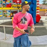 Kunal Khemu Instagram - Lego land mae chal chal ke lego 🦵 ke lag gaye Yeh photo andar jaane se pehle ki hai 😂