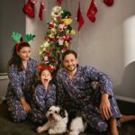 Kunal Khemu Instagram - All is calm (not), all is bright - Merry Christmas everyone !!! 🎄 #merrychristmas #christmaseve