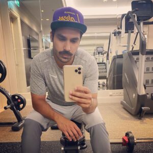 Kunal Nayyar Instagram - Would you recognize me like this on the street?? Hehe. #moooostache #praha