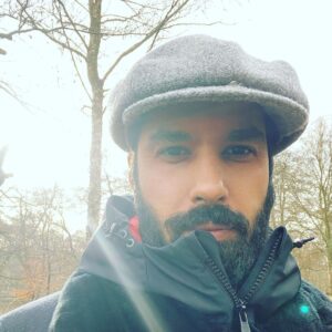 Kunal Nayyar Instagram - If you’re reading this, don’t become a slave to your imagination. Live here, and now, in the real. You exist, and you matter. Love you.