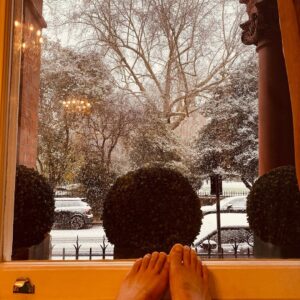Kunal Nayyar Instagram - Good morning London, aren’t you pretty today.