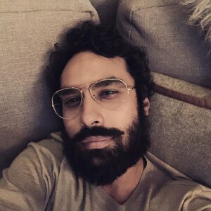 Kunal Nayyar Instagram - Let your peace be non negotiable... #love