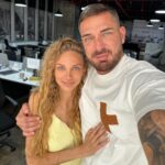 Kurban Omarov Instagram - Держит моё сердце, чтобы не выпрыгнуло от счастья))