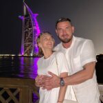 Kurban Omarov Instagram - Завершили рабочую неделю в кругу друзей и сделали самое главное фото Дубая) Dubai, United Arab Emirates