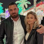 Kurban Omarov Instagram - Дорогие девушки! В этот день хочу вам пожелать здоровья, мудрости, сил, а также надёжного тыла рядом. Вы главные хранительницы семейного очага, без вас наша жизнь точно не имела бы никакого смысла. Именно поэтому главной задачей мужчин с древних времен было защищать вас! Именно поэтому ваша защита - один из главных приоритетов государства. Этот год еще и является годом семьи, и даже глава государства, как самый главный мужчина в нашей стране, не просто говорит о готовности защищать вас, а реально готов делать всё возможное, чтобы вы чувствовали заботу и помощь. Уверен, что это готовы делать и большинство настоящих мужчин в России. Любимые наши, нежные, всего вам самого прекрасного и самого лучшего, с 8 марта! Мы вас любим!