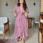 Kusha Kapila Instagram - felt later will delete cute🌸 @lovechoje @the_jewel_factor Styled by @ayeshaaminnigam Assisted by @mehullsinglla