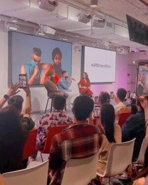 Kusha Kapila Instagram - changa laga mere dil nuuuuuuuu

finally met and interviewed the brown mundes of the moment at the @metaindia office in the presence of so many talented creators. best day⭐️

#APDhillonOnPrime
#ApDhillonXMeta