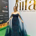Kusha Kapila Instagram - your over-friendly green carpet host at #IIFA 2023👋🏆 @iifa Gown: custom @rohitgandhirahulkhanna Earrings and ring @shriramhariramjewellers Styled by @ayeshaaminnigam Yas Island