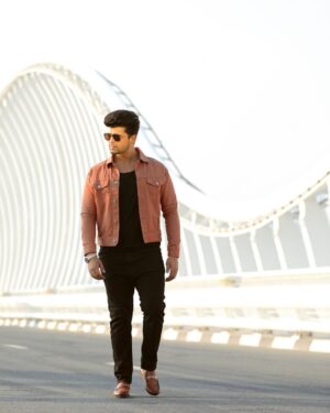 Kushal Tandon Instagram - THE SECRET SAUCE IS YOU.