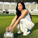 Kwon Eun-bi Instagram – 🤍올 여름 @0riginal_sports 와 함께🤍
⠀
⠀
⠀
#광고 #오리지널스포츠 #originalsports