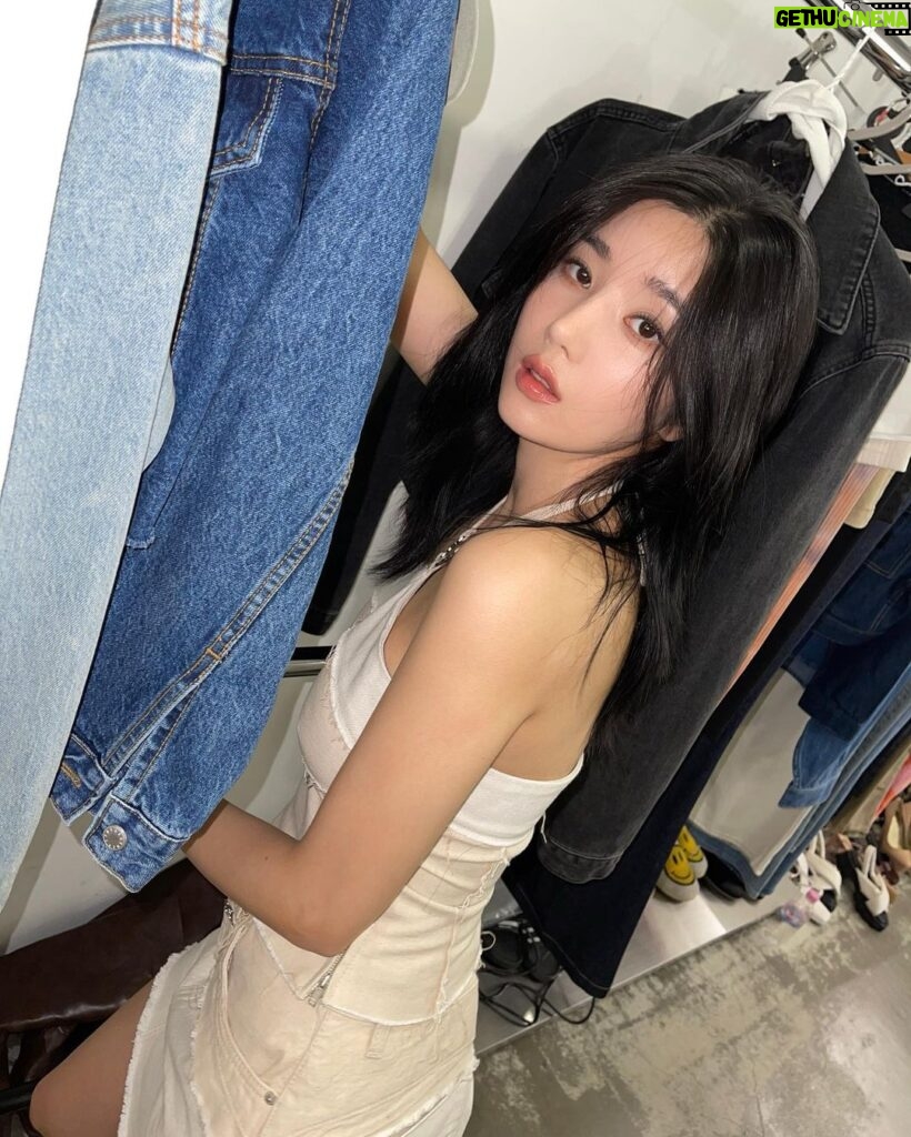 Kwon Eun-bi Instagram - @singlesmagazine 🖤