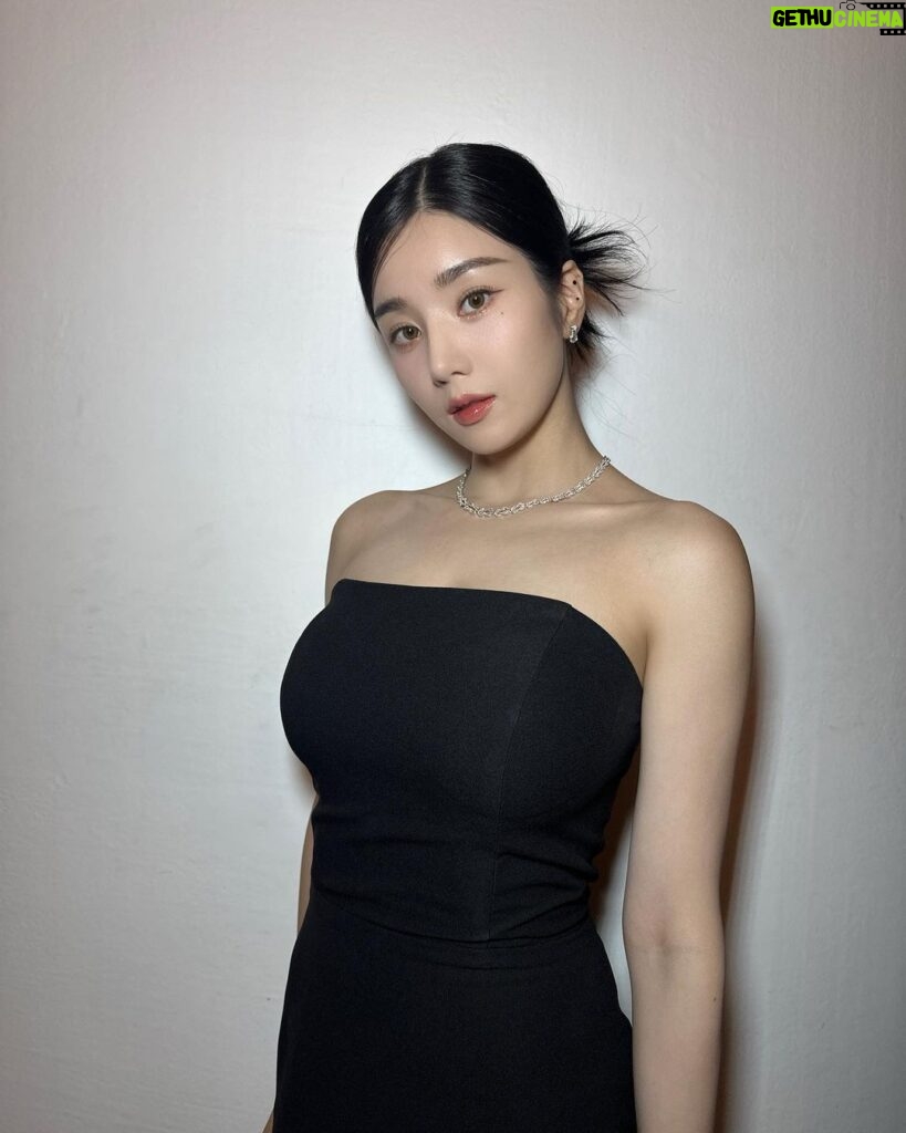 Kwon Eun-bi Instagram - 뉴시스 한류엑스포 감사합니다🏆
