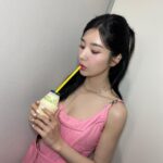 Kwon Eun-bi Instagram - 🍌🥛💖