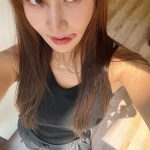 Kwon Yu-ri Instagram - 😎📻