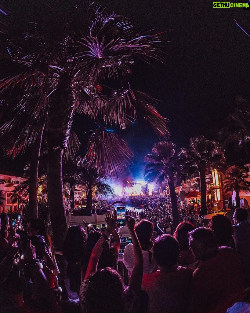 Kygo Instagram - One last dance at @ushuaiaibiza ❤️ Thank you for an incredible summer 🌴 Ushuaïa Ibiza Beach Hotel