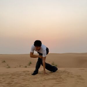 Kyle Hanagami Instagram - Who wants to meet me in Dubai? ♥️