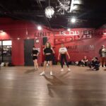 Kyle Hanagami Instagram - To be young and in love in New York City. | SWIPE LEFT My choreo to “I Like Me Better” by @lauvsongs. ❤️ Group 1: @ryanvettel Group 2: @tessabrooks @mayceesteele @elliepascuaa Group 3: @paulkarmiryan @alekzsamone @hailee_payne @ryanparma @matthewwhite541 @toricaro @jimmygenovesi Filmed by @riedmartin at @mdcdance Los Angeles, California