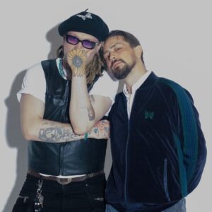 Kyle Harvey Instagram - SMYLE AGAIN OUT NOW :)

I don’t know where to start

Dad even tho we’re miles apart I still got smyle lines from you making me smyle so hard. I’m smyling right now writing this in uber on the way to the release party. I know you’ll be dancing with us. There were moments last year where I didn’t know if I’d make it, but I never gave up. Everyday was a battle, but I wouldn’t change any of it. I survived and it only made me stronger. 

Thank you to everyone of my friends & family who showed up for me when I couldn’t show up for myself. 
Thank you to my brothers Nate &  Ceej for sitting in the studio with me as I processed what life was throwing at me. Y’all challenged me daily to pull the truth from each word, we truly made something beautiful.

I wanna thank my incredible team for countless hours of dedication to seeing the vision through. Lastly I’d like to thank LOVE for allowing me to understand you so much deeper than I ever thought was possible. My heart was broken, it healed and grew twice as big. 
And to my fans I LOVE you so much... I know y’all tell me how my music has saved you.. well I want to let you know YOU and this album have saved me and my life. And remember kid on the other side of pain & grief is joy, gratitude, and love. 

If you’re going through it... just hold on, it will pass and you will SMYLE AGAIN :) ❤️