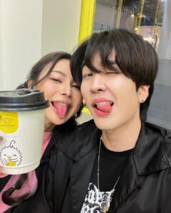 Kyutae Sim Instagram - ซิมกลับมาลงคลิปได้แล้ว