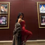 Léana Zaoui Instagram - Desserrez moi ce corset ⛑️