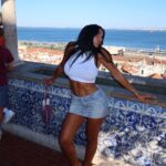 Léana Zaoui Instagram - J’aime pas trop les nouvelle compagnie 🇵🇹