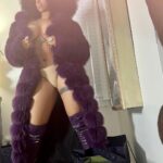 La Love The Boss Instagram - What’s better Me or the Mink?? 😈 Mink: @danielsleather Styled By: @looksbylunden Birthday Vibes