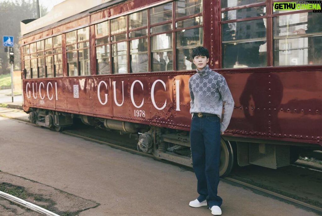 Lai Guan-lin Instagram - Ciao🇮🇹 @gucci @sabatods