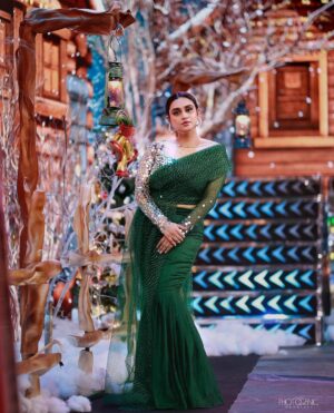 Lakshmi Nakshathra Instagram - Merry Christmas 💫❤️!!!
May your Christmas sparkle with moments of happiness, twinkle with the joy of giving, and glow with cherished memories❤️

#lakshminakshathra #christmas #christmascelebration  #wishes 

📸. @jinishphotogenic 
Outfit @aura_by_stini 
Muah @mukeshmuralimakeover 
Styling @stini__francis