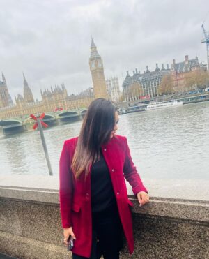 Lakshmi Nakshathra Instagram - Falling Hard for London 🤗❤️

📸. @aljin_aj

#lakshminakshathra