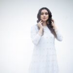 Lakshmi Nakshathra Instagram - My eyes reflect my soul 💫 #lakshminakshathra Outfit @qaleeziya 📸. . @mr.canographers Muah @mukeshmuralimakeover Styling @stylewithandriya @andriya_nunez