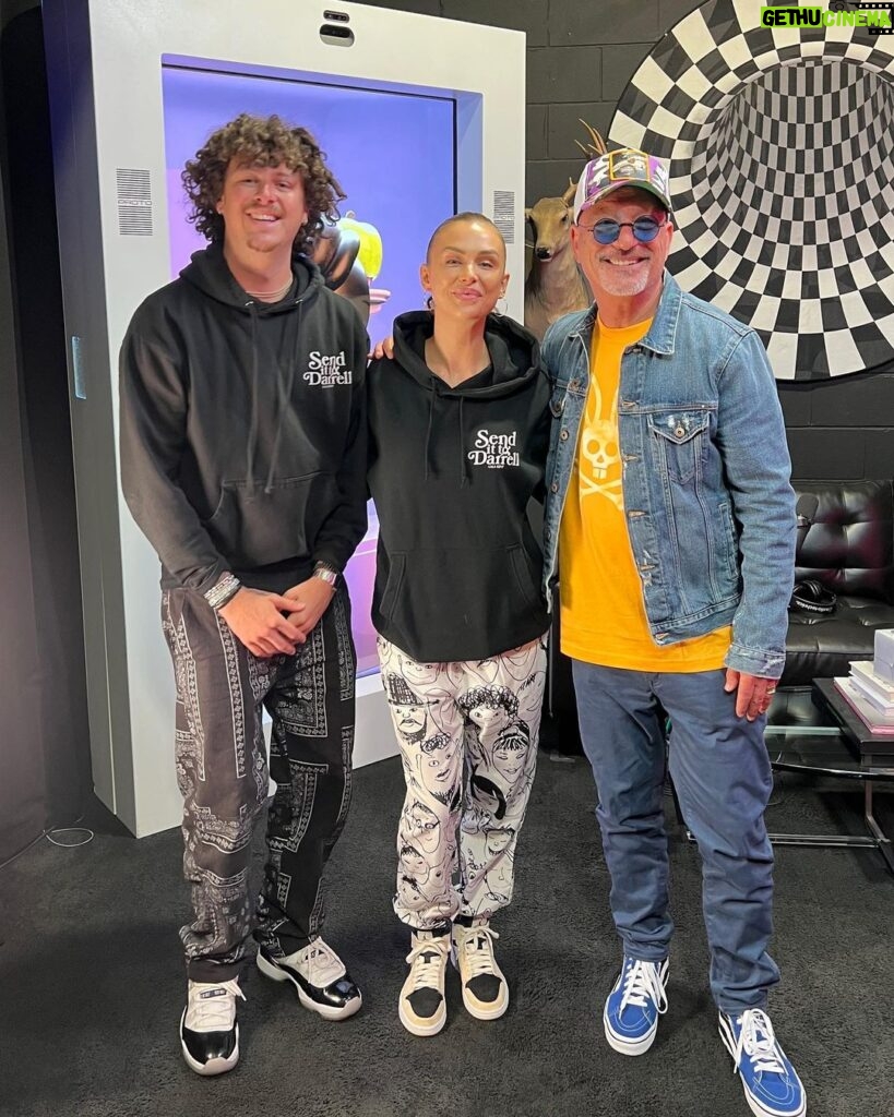 Lala Kent Instagram - It finally happened! Howie Mandel x Give Them Lala podcast. It’s epic, funny and includes more than one poo poo head reference. Episode out now!