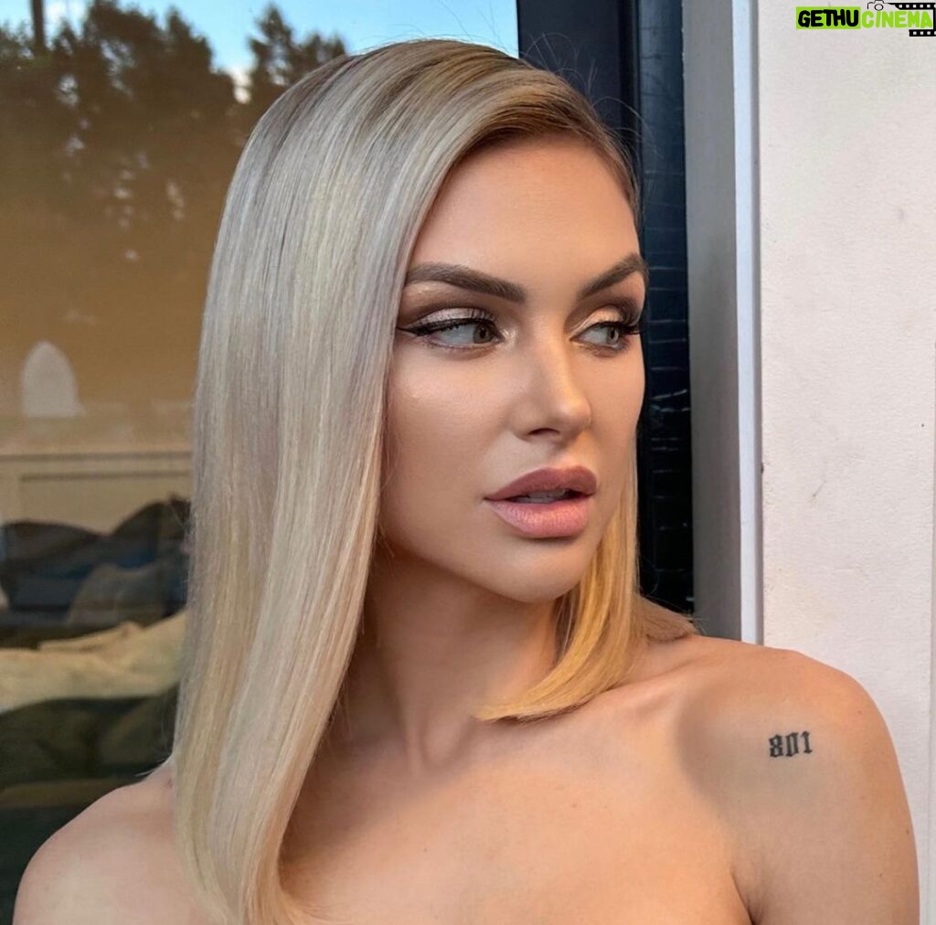 Lala Kent Instagram - I only have to hold onto this blonde hair a little longer. The maintenance is killing my vibe. What should @hairbybradleyleake and I do next?