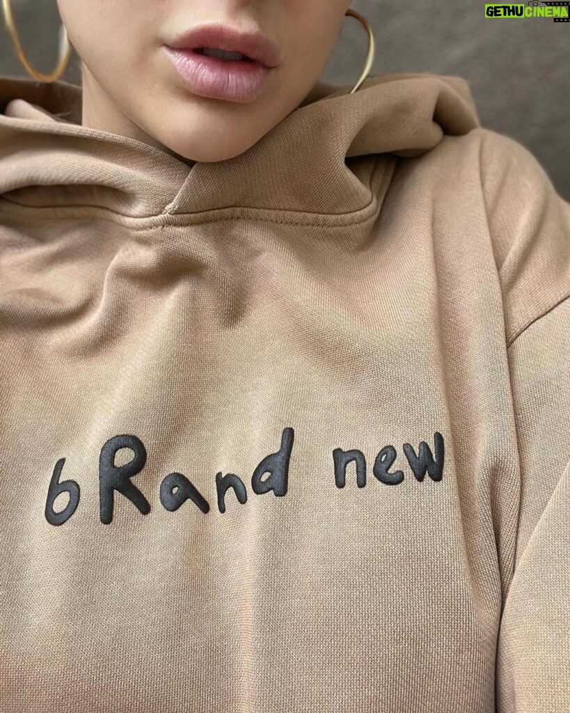 Lala Kent Instagram - Your new hoodies are ready. Let me break it down for you. I had a name tattooed on my arm, and changed it to brand new. The point of that was to take the power away from something and give it new power. I didn’t need to cover it completely. It was never powerful enough to do that. But the new me is powerful enough to take away any significance in that name. Brand new, baby. ShopLalaKent.com