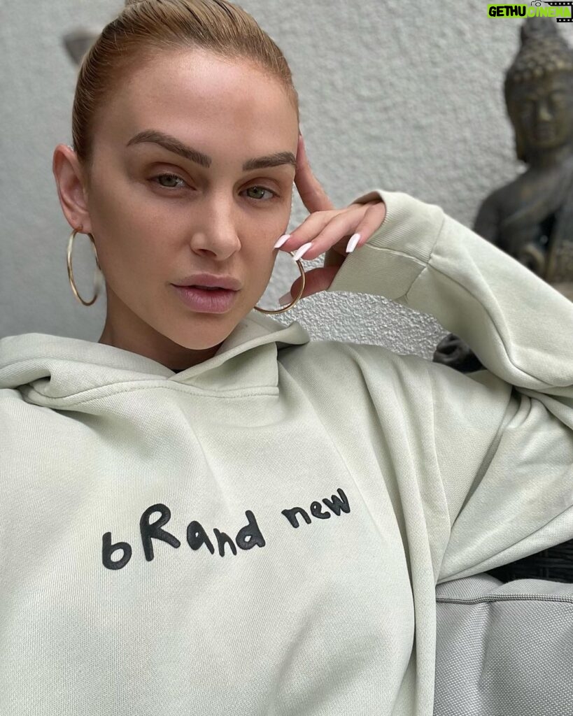 Lala Kent Instagram - Your new hoodies are ready. Let me break it down for you. I had a name tattooed on my arm, and changed it to brand new. The point of that was to take the power away from something and give it new power. I didn’t need to cover it completely. It was never powerful enough to do that. But the new me is powerful enough to take away any significance in that name. Brand new, baby. ShopLalaKent.com