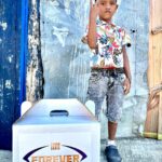 Lamar Jackson Instagram - The Forever Dreamers Foundation traveled to Santo Domingo, Dominican Republic to help families in need. We started “Forever Meals” to provide over 100 boxes of food supplies — enough to feed over 1,000 family members. We want to thank our Forever Dreamers extended network overseas for volunteering their time and energy. Thank you to Alexandra Pelaez (@finessale) and Victor Miladeh (@victornicolasm) for their help and support as we navigated our way through Santo Domingo. Our work is not done. There’s more families that need assistance. We’ll continue to use our platform and resources to help as many people as we can worldwide. 📸: TruzzProductionz™ . . . . #lamarjackson #foreverdreamers #forevermeals #santodomingo #dominicanrepublic #dr #community #philanthropy #global #international #spanish #youth #ljwrites2 #playactionsoulfoodandmore #era8apparel #truzz #ljent #you8yet #truzzproductionz #meals #food #foodsupplies #impact #love #lamarjacksonenterprises #lamarjacksonentertainment #gracias #belivethat #revolution #dominicanrepublic🇩🇴
