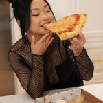 Lana Condor Instagram - @giorgioarmani got her out of the house last night !!! & here’s proof !!! 🖤 Beverly Hills, California