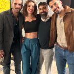 Laura Londoño Instagram - Los MANES Y las MANAS Quién quiere ver una temporada de lo que hacen y dicen ellas? Se sorprenderían ☺️ @laurarchbold @brianmorenoz @varielsanchez @sebastiancarva #varielnotienebarrigaeslaluz 🤣 #manes