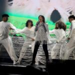 Laura Pausini Instagram – Brasil você é foda 💥2 sold out 💥
Obrigada sempre 💚💛 
Volto logo 🇧🇷